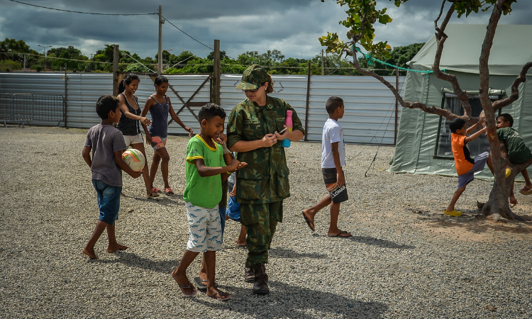 Operao Acolhida: o trabalho de militares brasileiros na primeira misso humanitria em territrio nacional