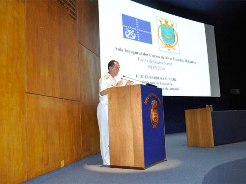 Chefe do Estado-Maior da Armada profere aula inaugural na Escola de Guerra Naval