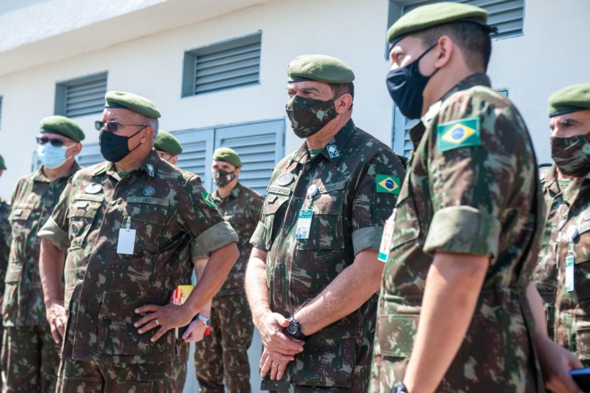 Comandante do Exército visita as obras do Quartel-General do Exército