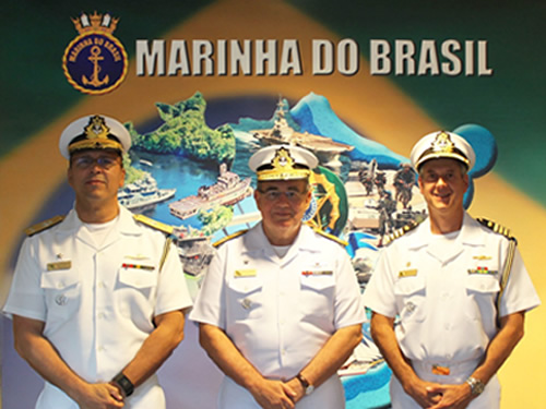 Comandante da Marinha visita a Comisso Naval Brasileira em Washington