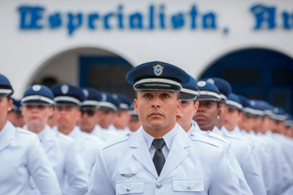 FAB abre 156 vagas para o Estágio de Adaptação à Graduação de Sargento