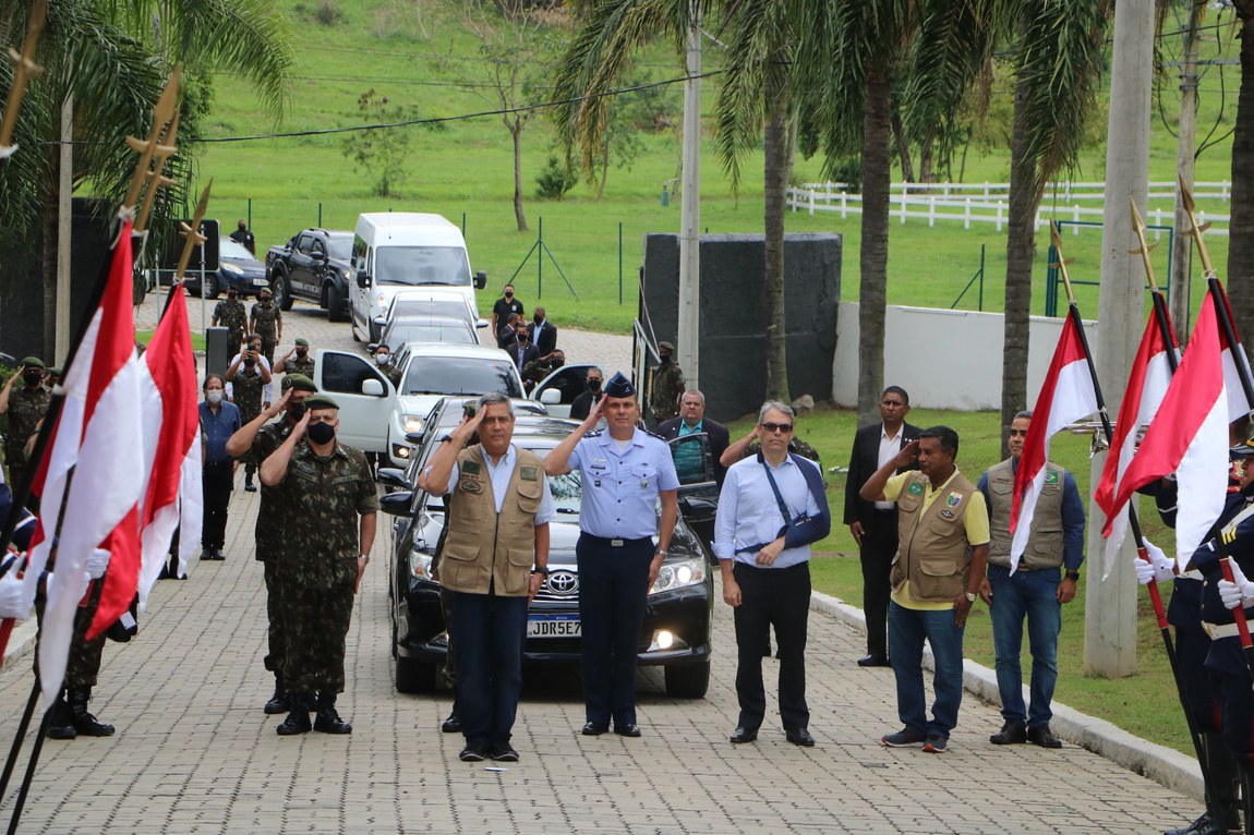 Ministro da Defesa visita as instalações do Legado Olímpico de Deodoro (RJ)